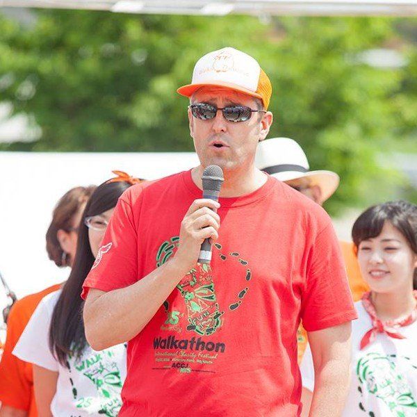 ロバート・ローチ