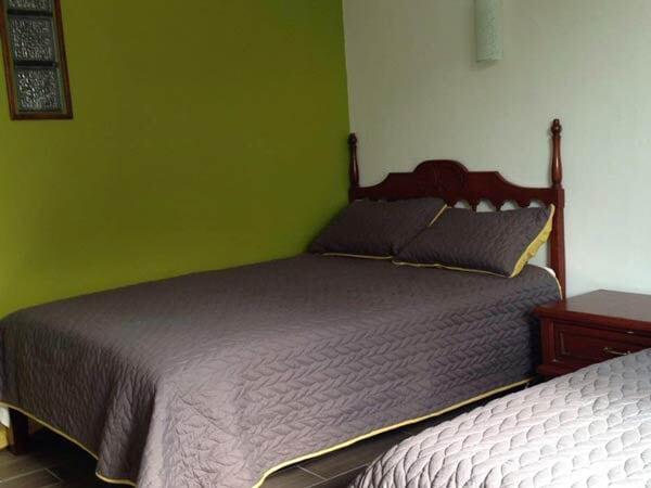 HOTEL FLAMINGOS COLIMA  Hotel con estacionamiento privado