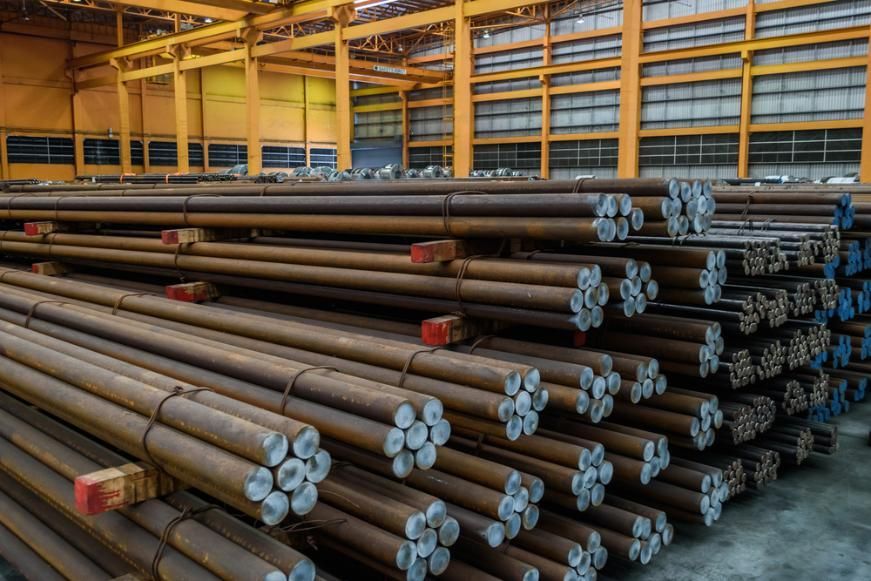Stacked Metal Rods With Ends Marked in Red and Blue — BVN Landscape and Concrete Supplies in St Georges Basin, NSW