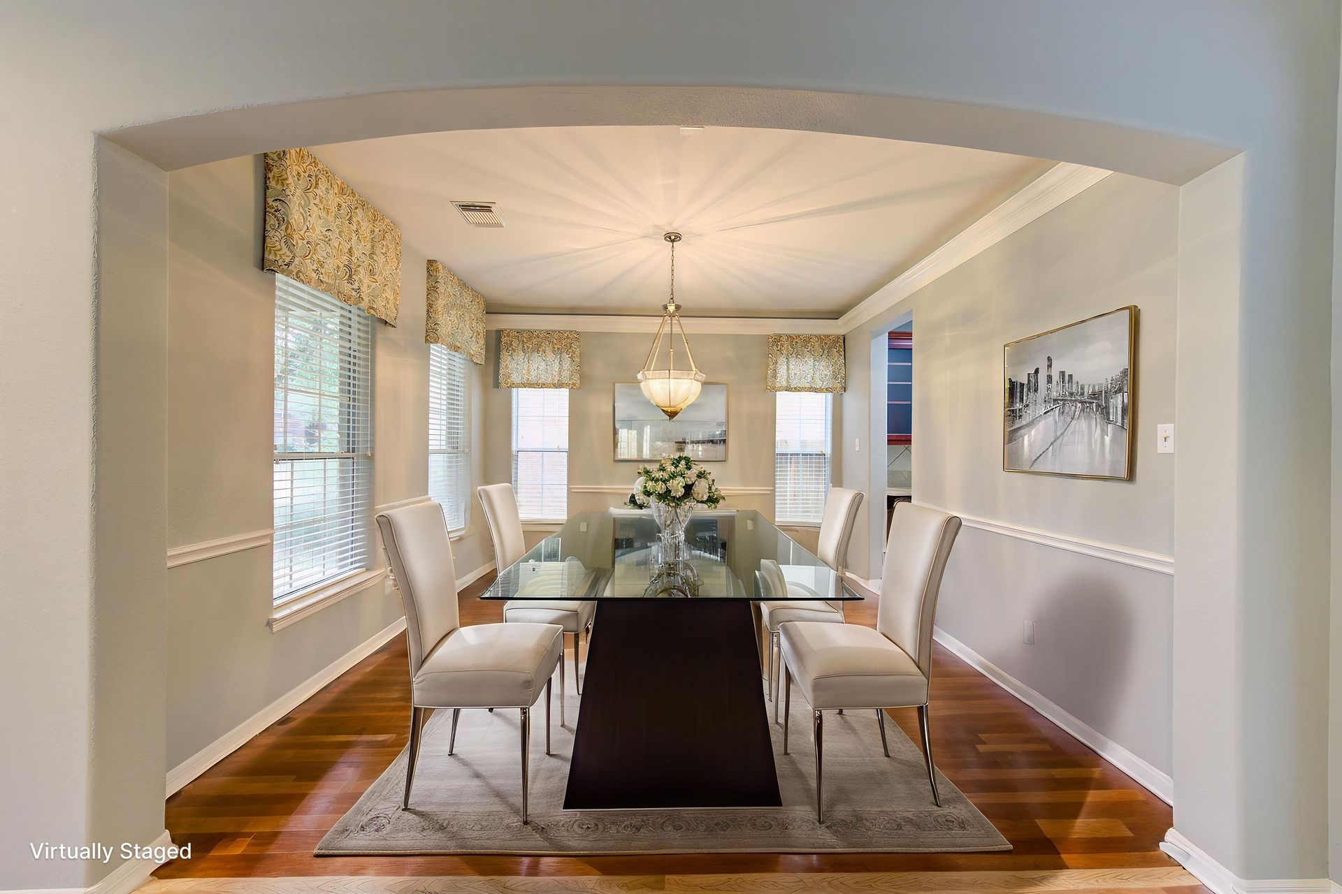 Formal Dining