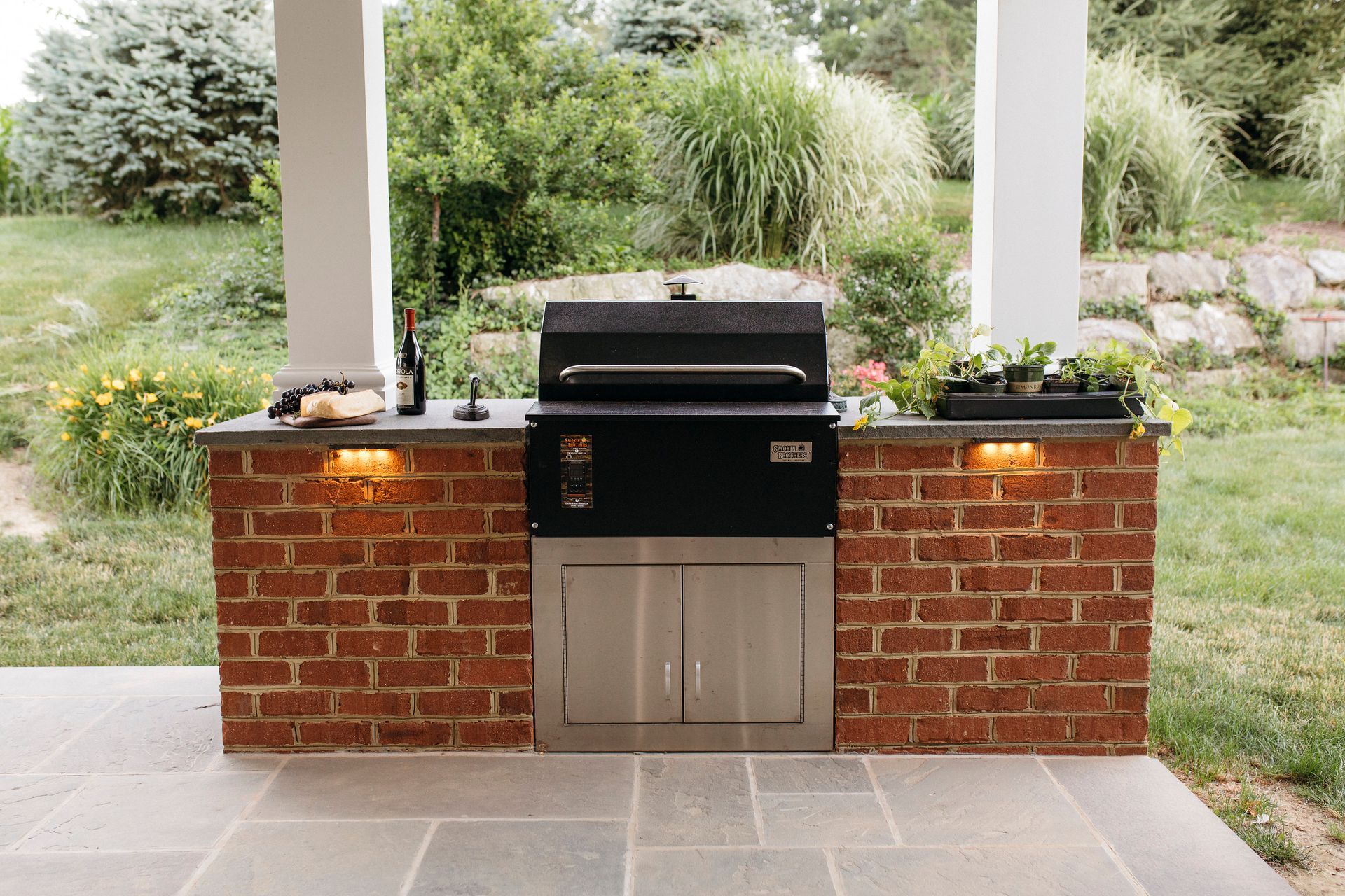 Outdoor Kitchen and Covered Porch