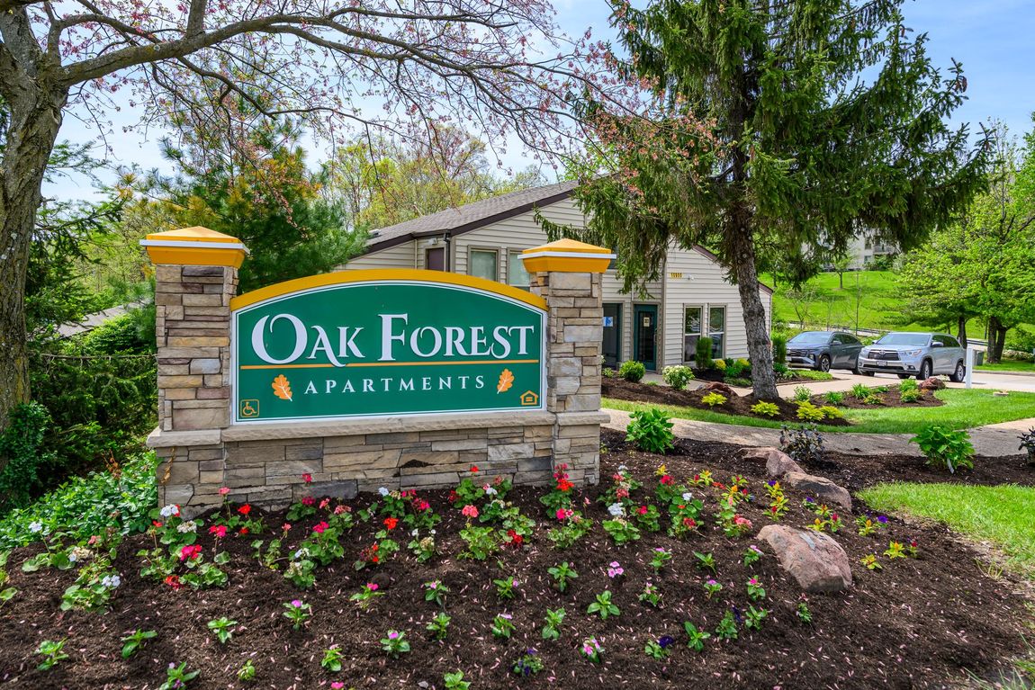 Oak Forest Apartment Clubhouse