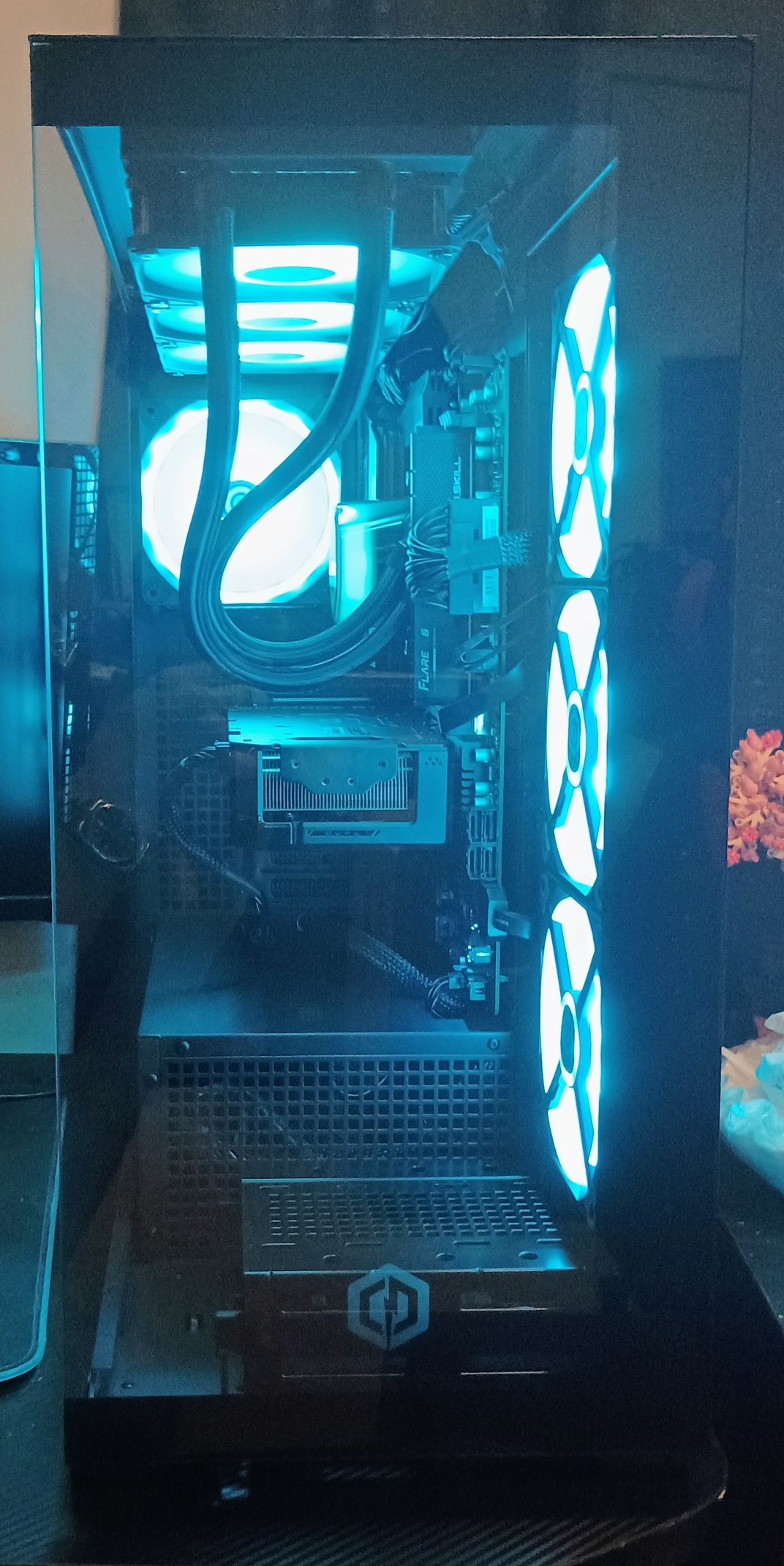 Gaming PC - RTX 5060 Ti 16GB, Ryzen 7 8700F, 32GB Ram, 1TB Nvme SSD, 1000W PSU