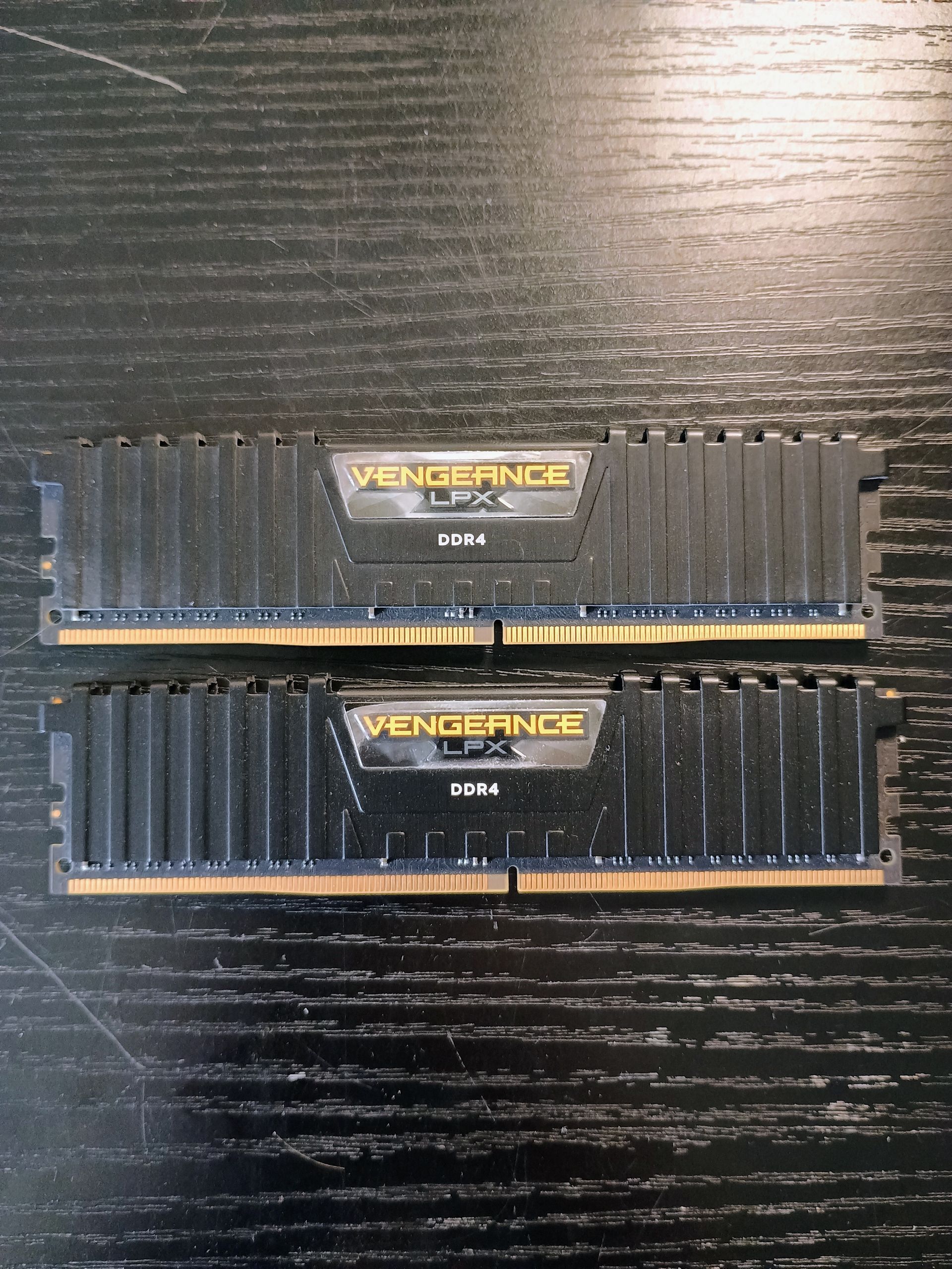 32GB 3200MHz C16 DDR4 Desktop Memory RAM