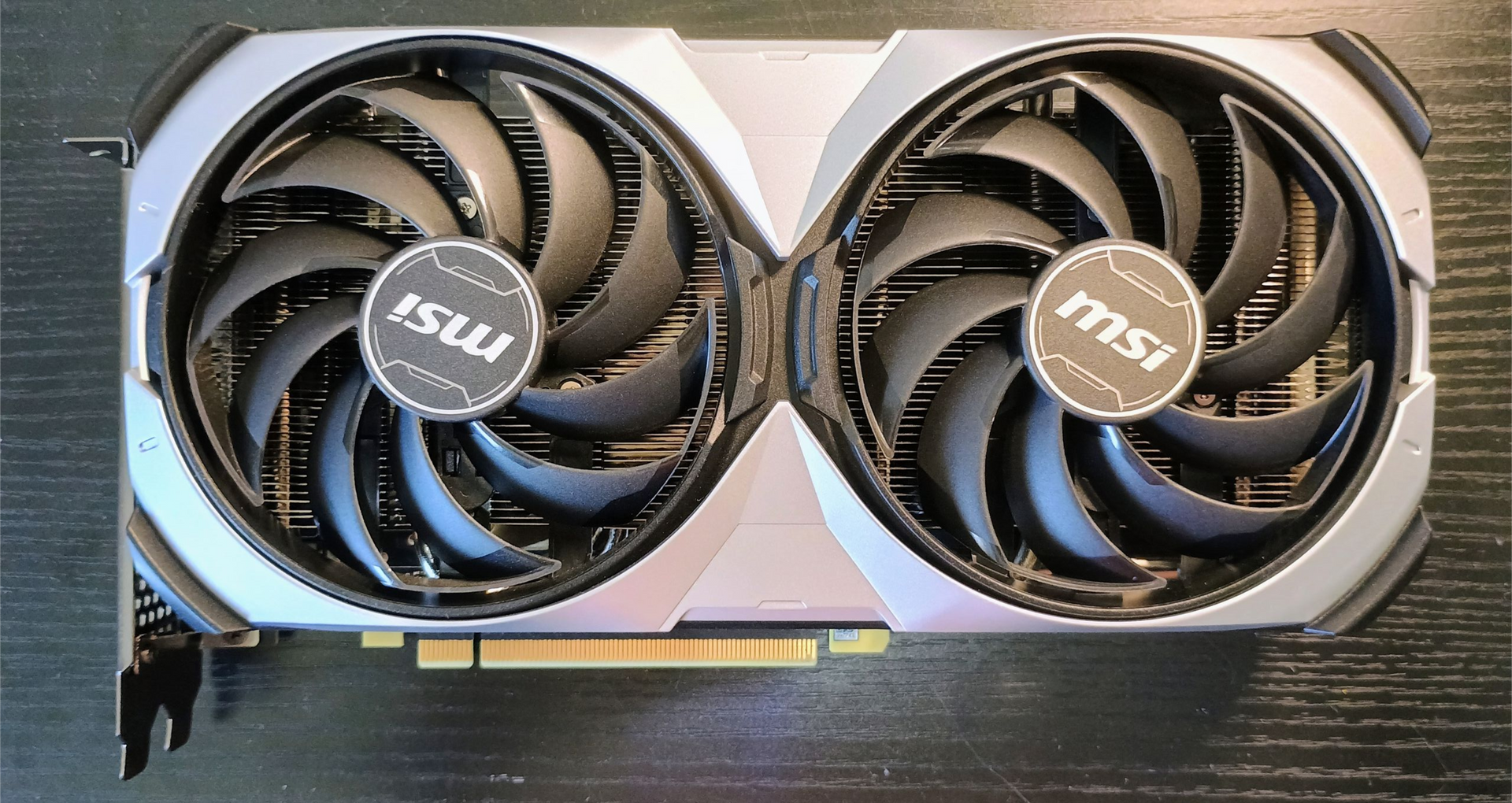 MSI VENTUS 2X GeForce RTX 4070 Ti SUPER 16 GB Video Card