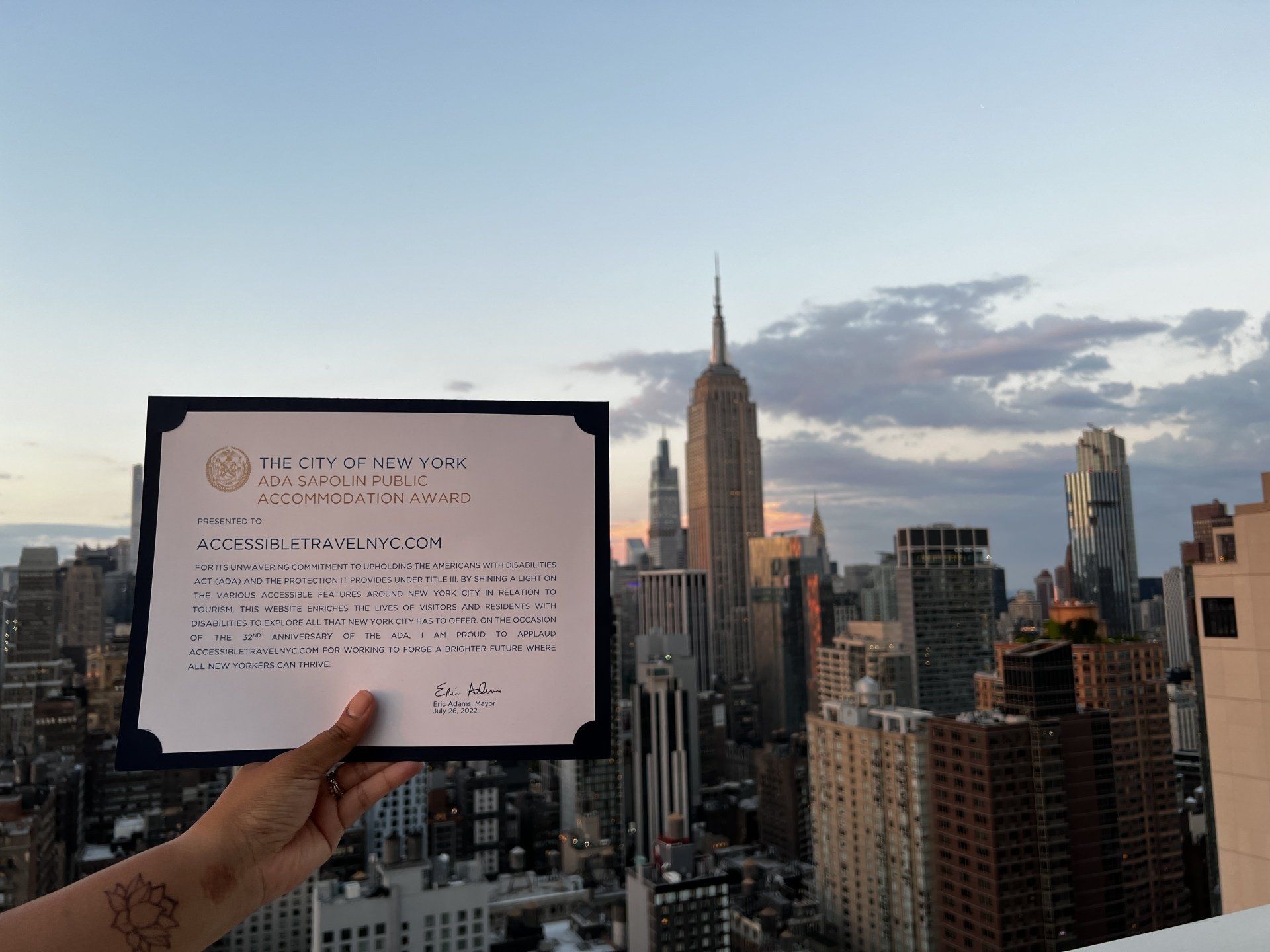 Accessible Travel NYC is award the Sapolin Award for ADA 32! 