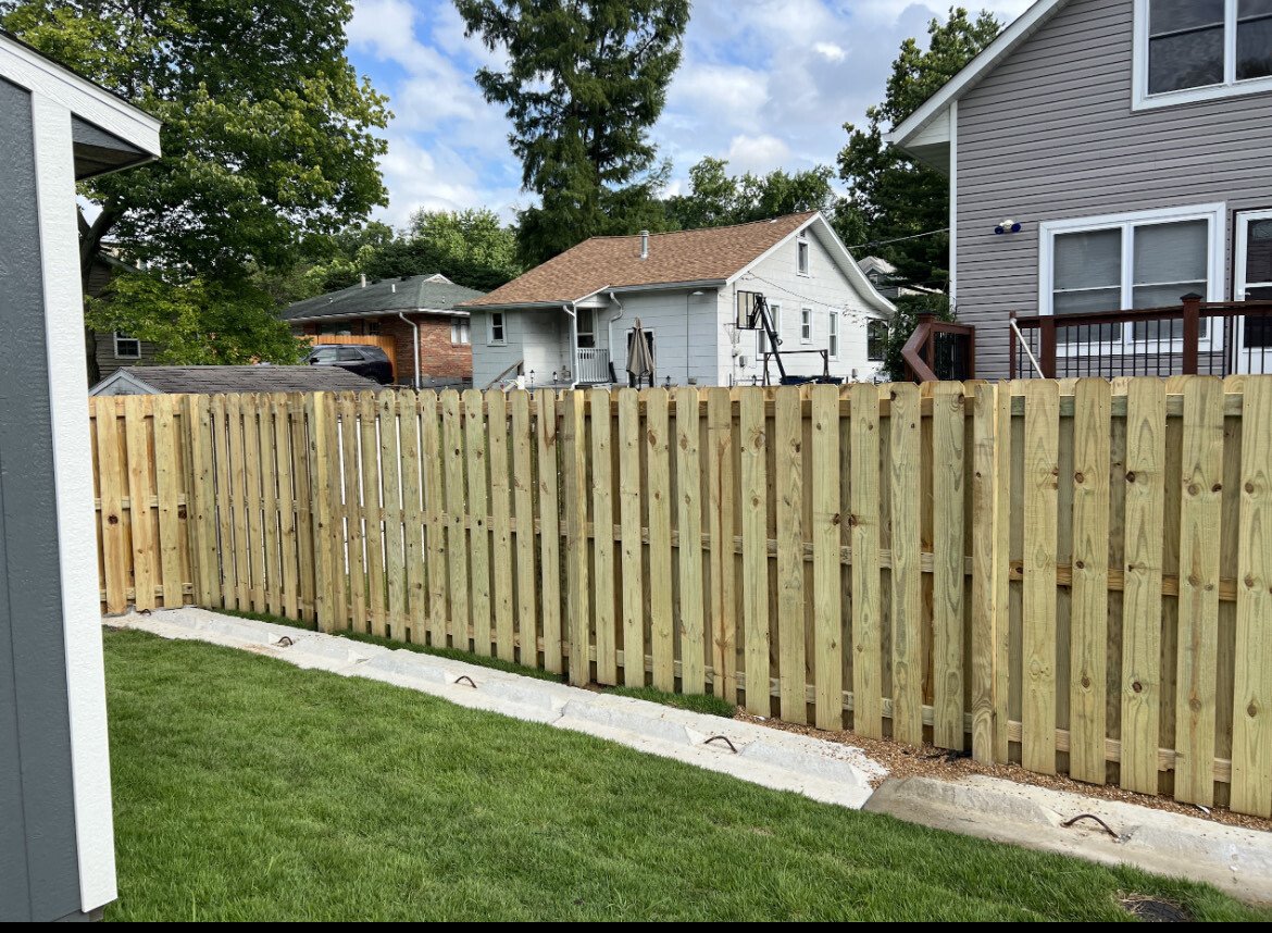 American Quality Fencing - Chain Link, Wood, Vinyl, & Aluminum Fence