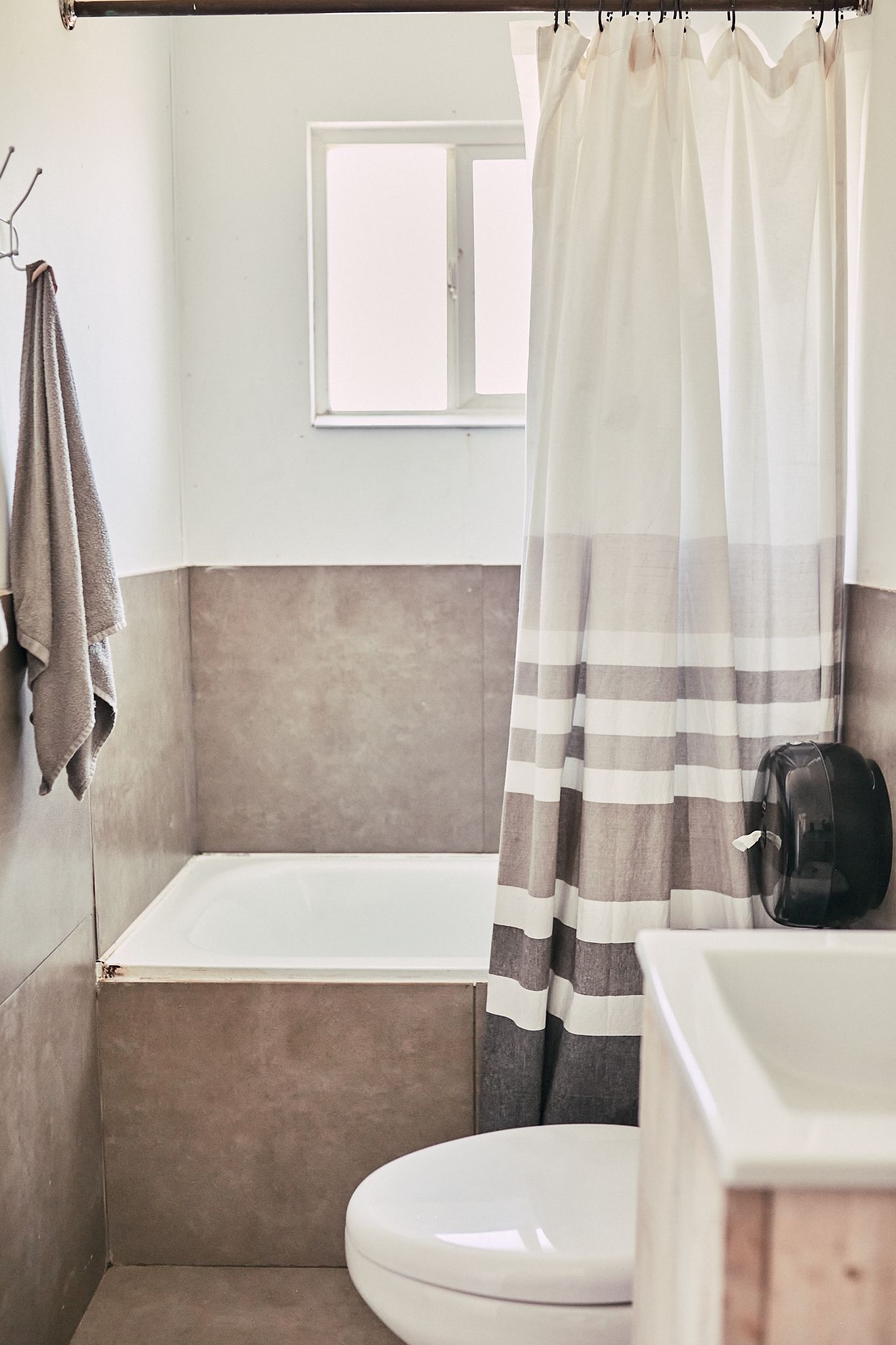 Cabaña de para 6 personas en el centro de matanzas con baño con toallas