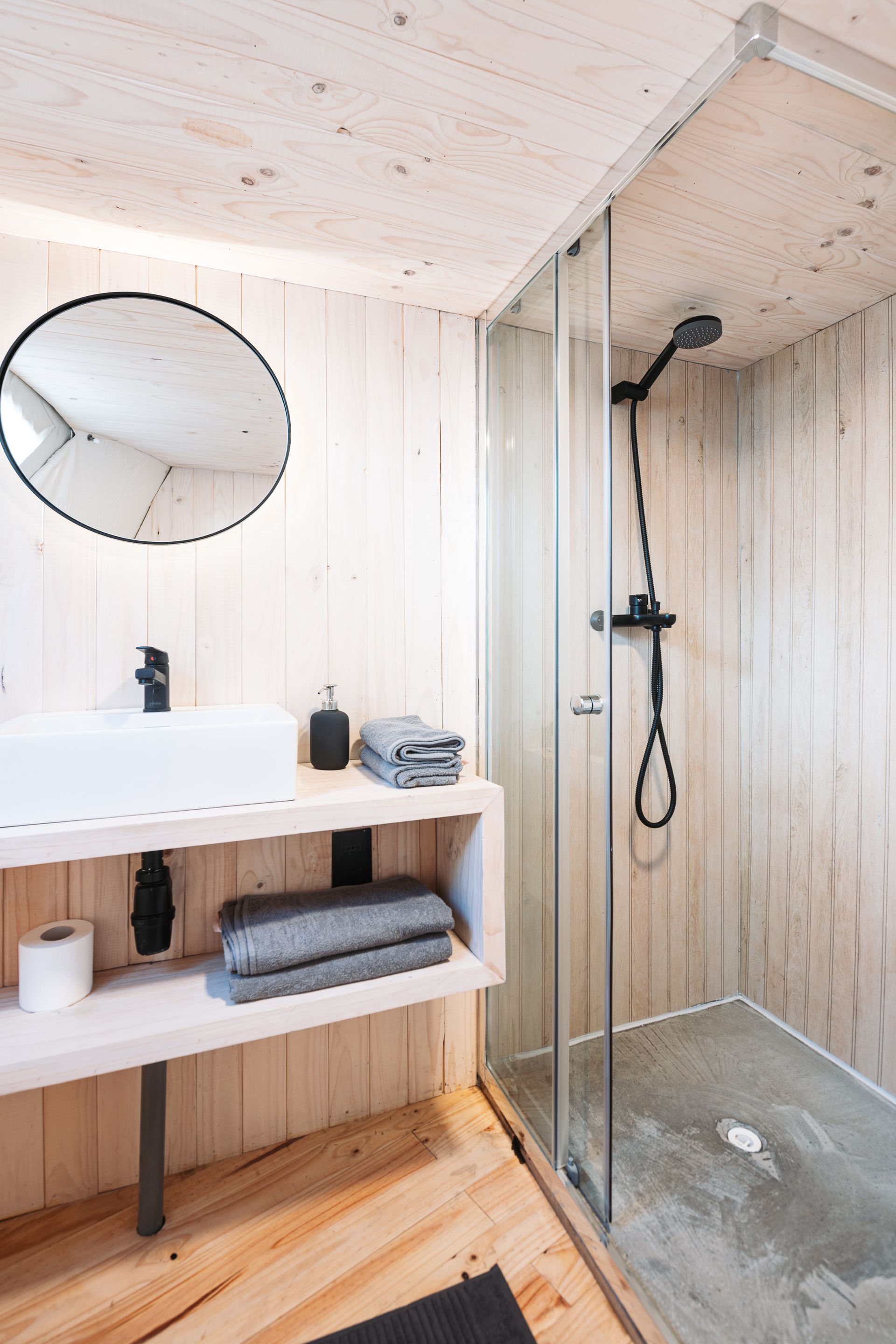 Baños equipados de nuestro hospedaje en matanzas con ducha