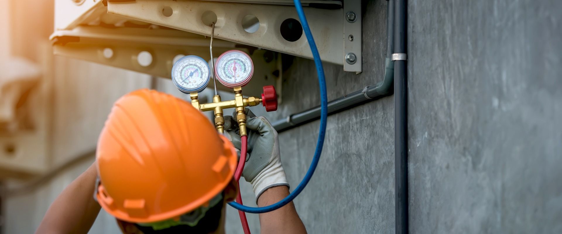 Commercial HAVC maintenance in progress