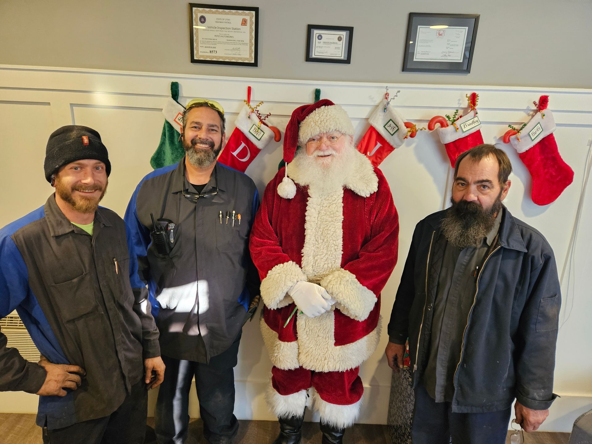 Festive Group Photo | CT Auto Powered by Pete’s Autoworks