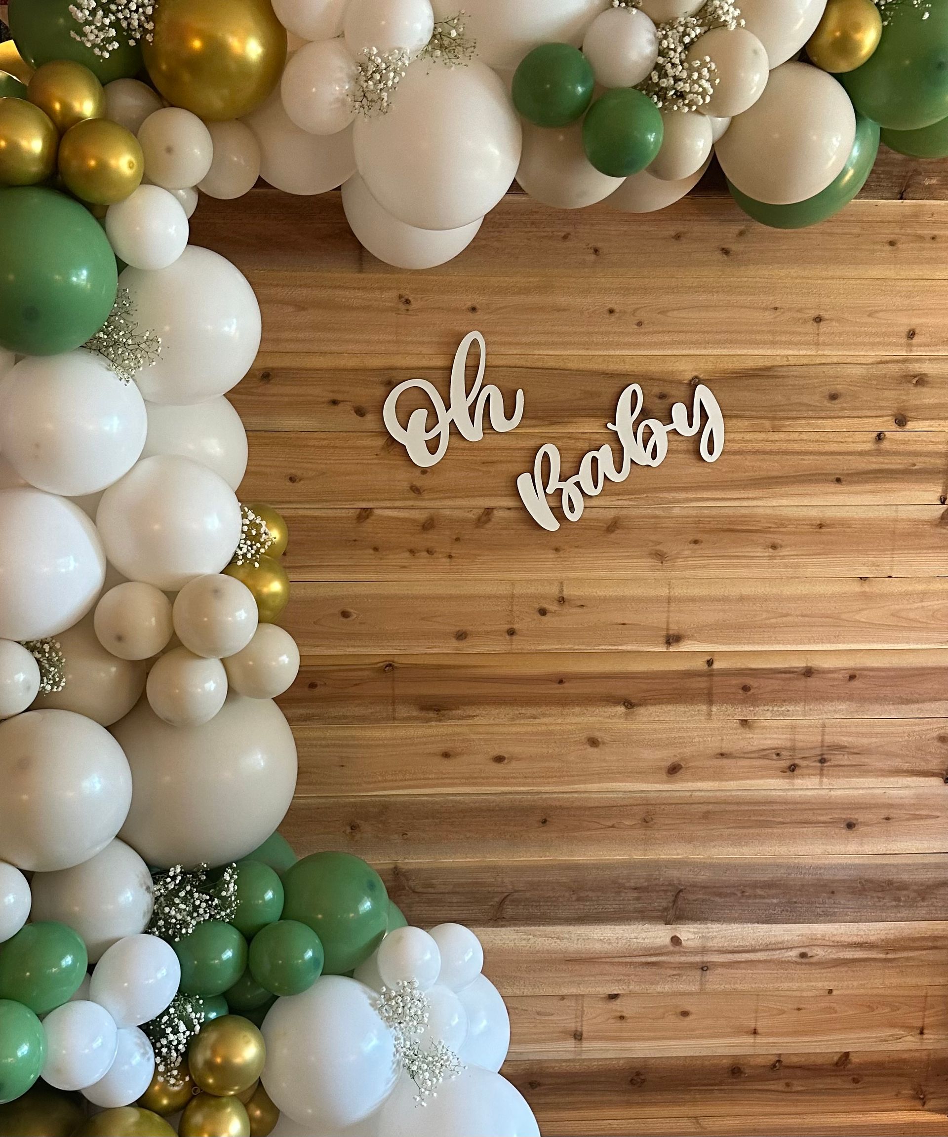 Balloon arch with