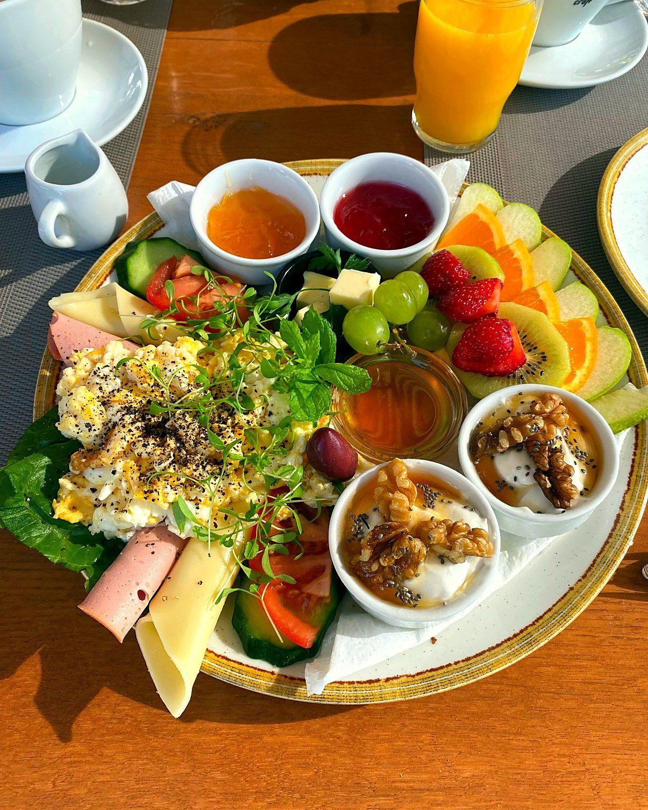 Fresh fruit platter served in the garden of Villa Karina, Skiathos