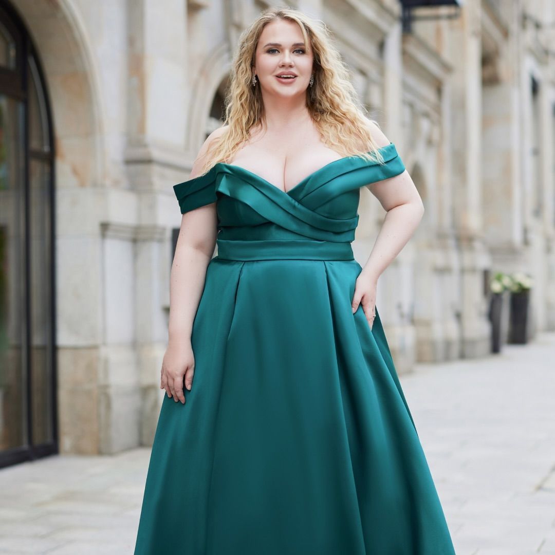 abito cerimonia plus size, color petrolio