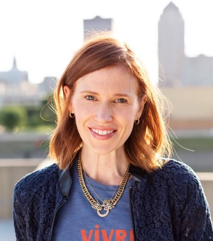 Grace Van Cleave headshot