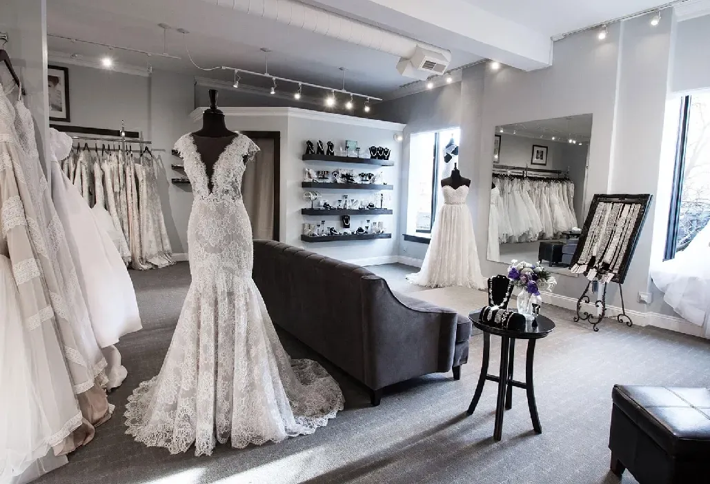 Right Bridal Shop 