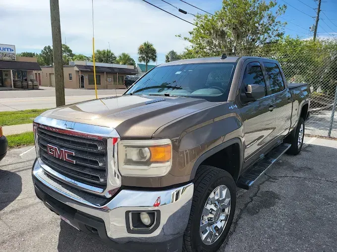 Rock chip repair in New Port Richey, FL Rock chip repair in New Port Richey, FL