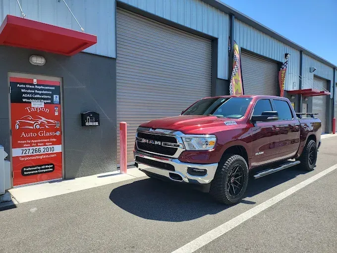 Progressive auto glass claims assistance in Tarpon Springs, FL
