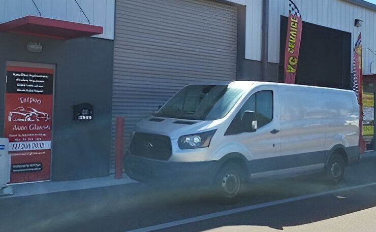 Ford Transit windshield repair in Tarpon Springs, FL Ford Transit windshield repair in Tarpon Springs, FL