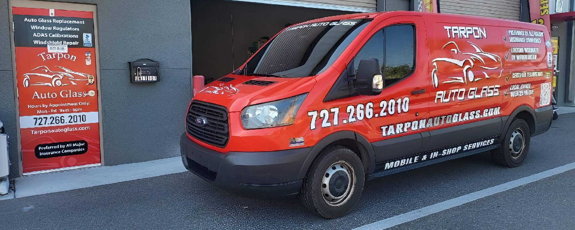 Honda Odyssey auto glass replacement near Clearwater, FL