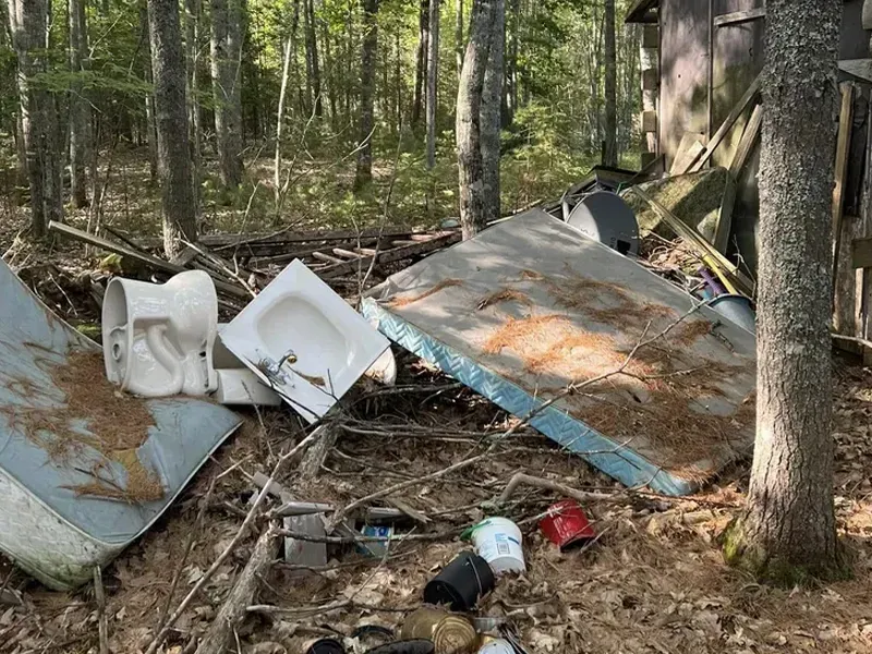 residential junk removal, furniture & appliance removal, best junk haulers in bangor me, thibodeau services