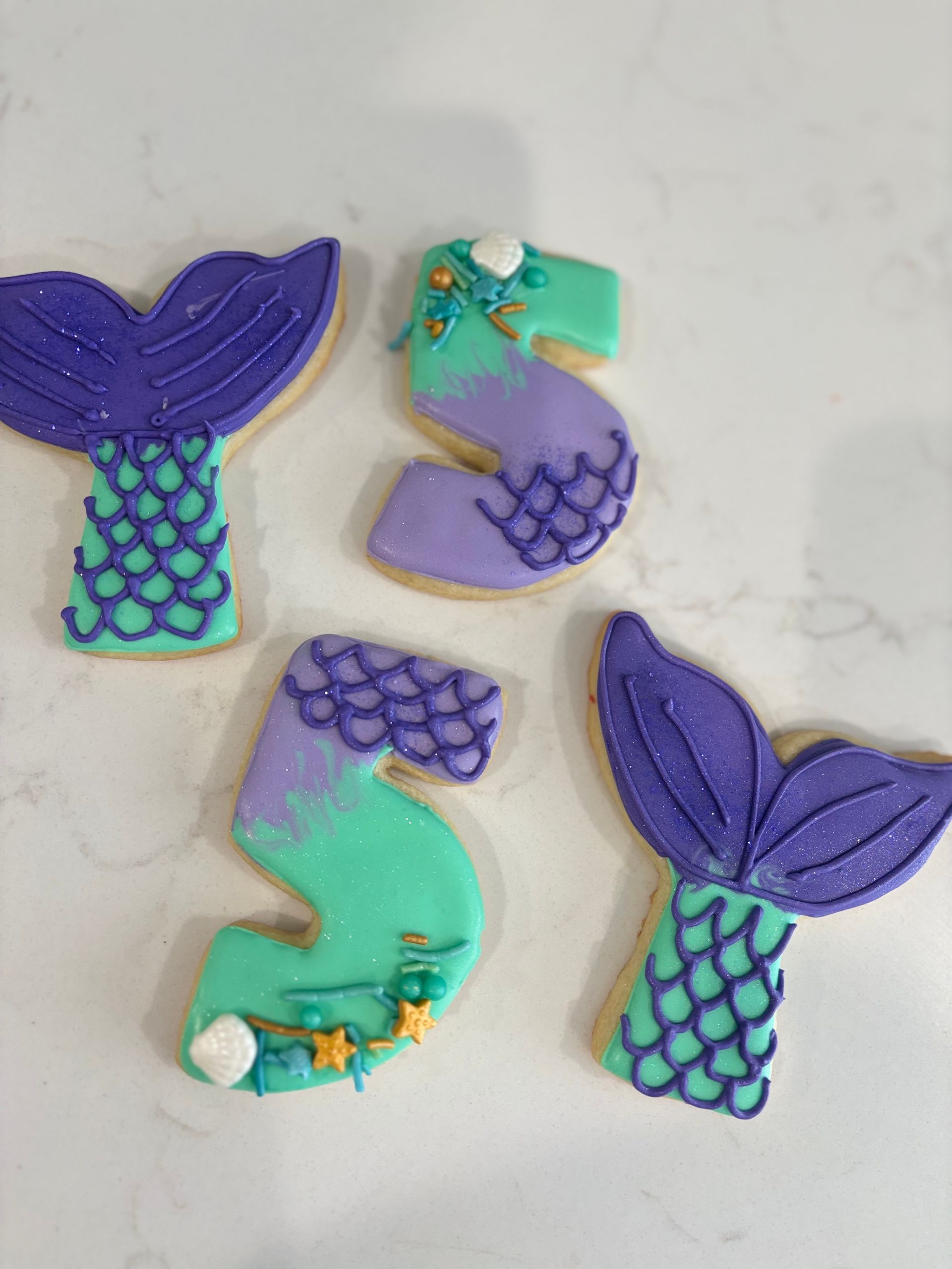 Mermaid-themed sugar cookies: