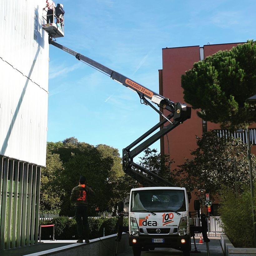 operai in un cantiere
