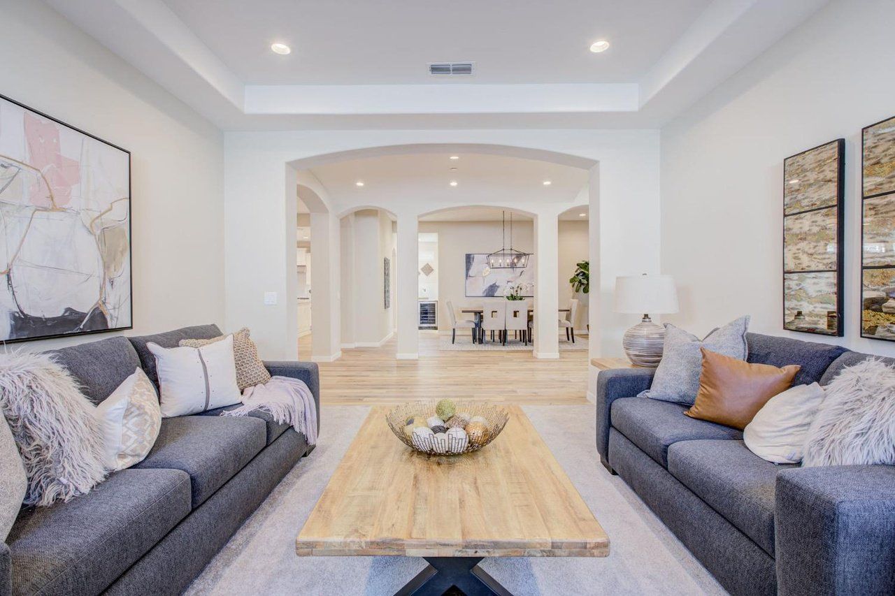 Seller your home with Jill Van Dusen