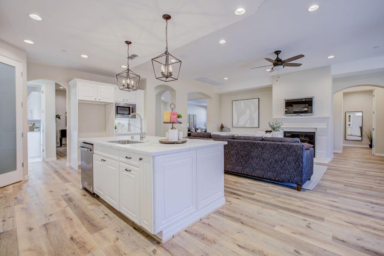 Seller your home with Jill Van Dusen