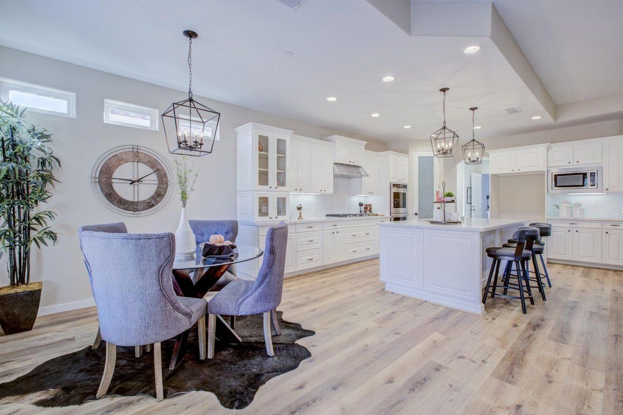 Seller your home with Jill Van Dusen