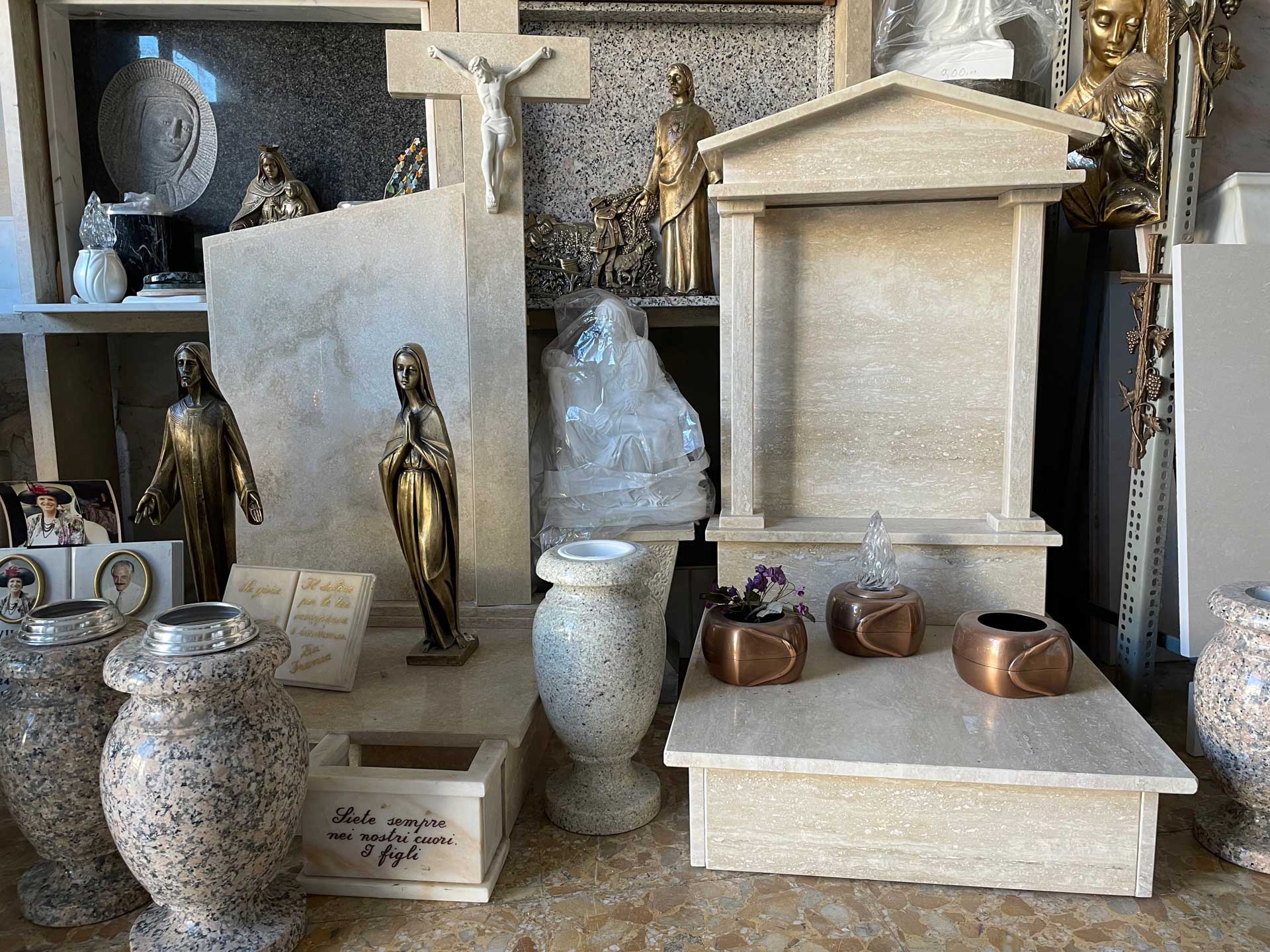 Statua funebre