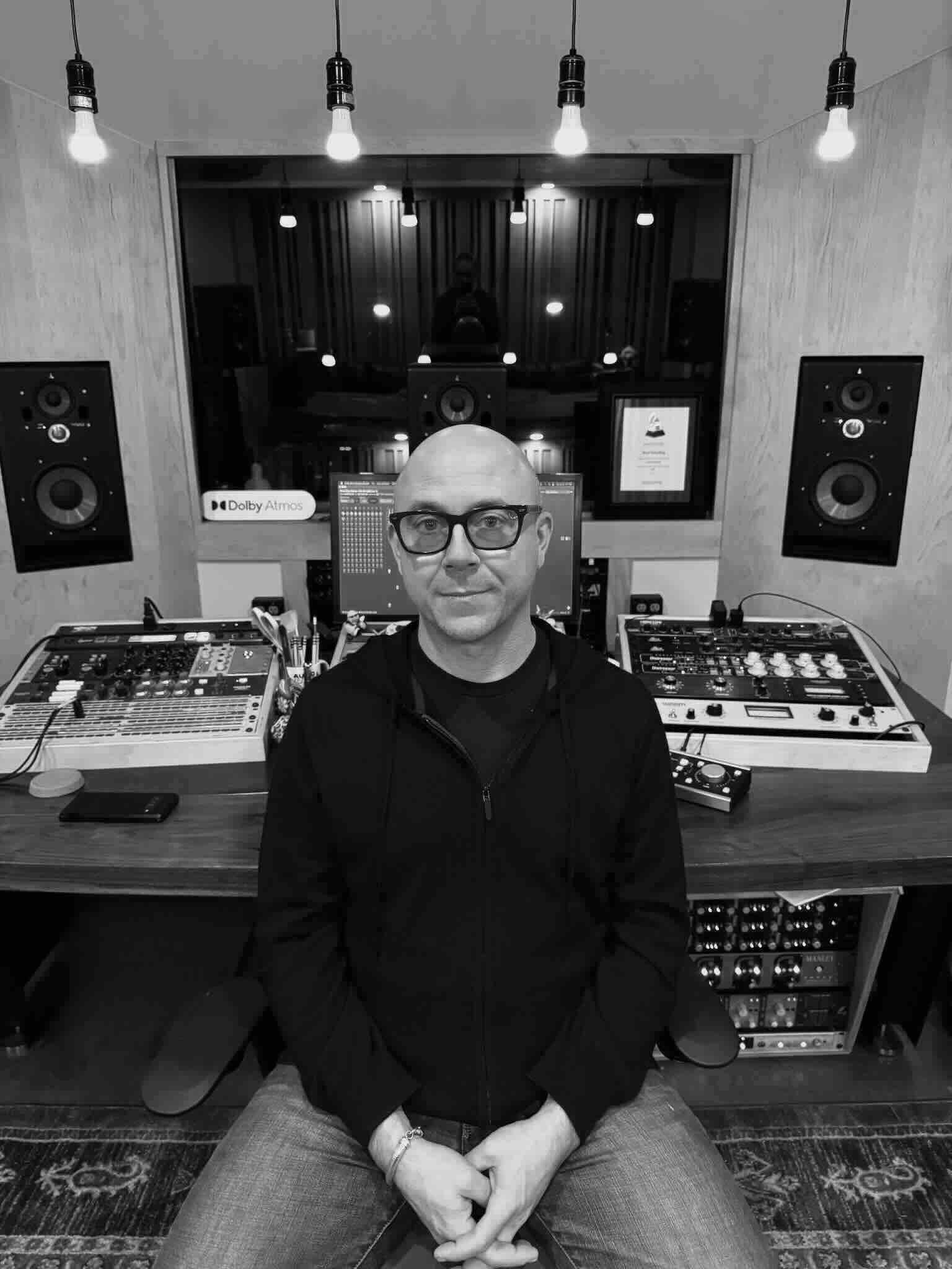 brad_smalling_recording_mixing_mastering_engineer.png