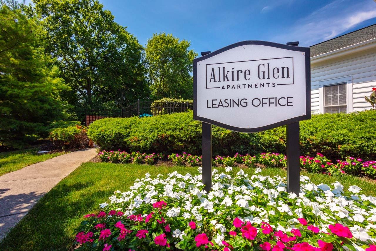 Alkire Glen Apartments in Columbus, OH