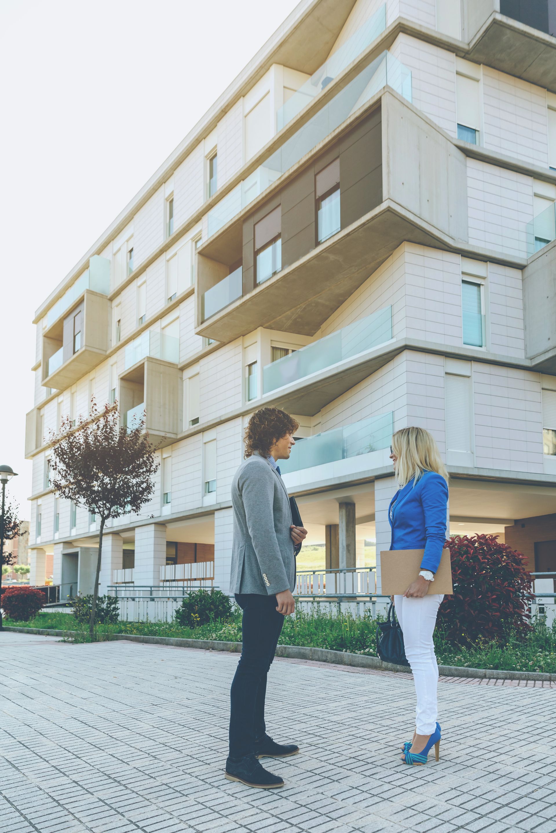 Vastgoedaanbod van ImmoGroep met woningen, bedrijfsvastgoed en vastgoedobjecten
