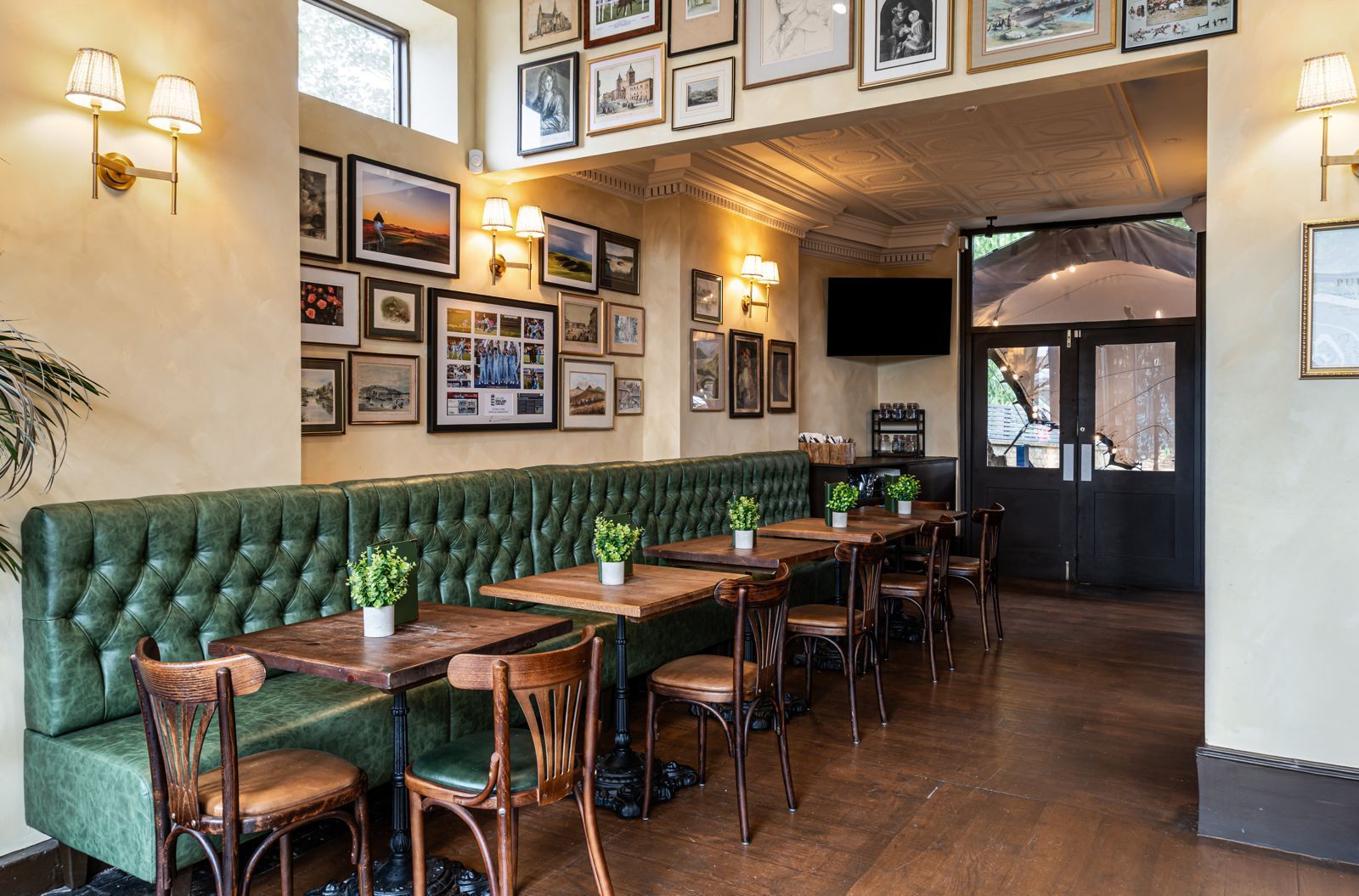 The Boundary SW6 Pub 2