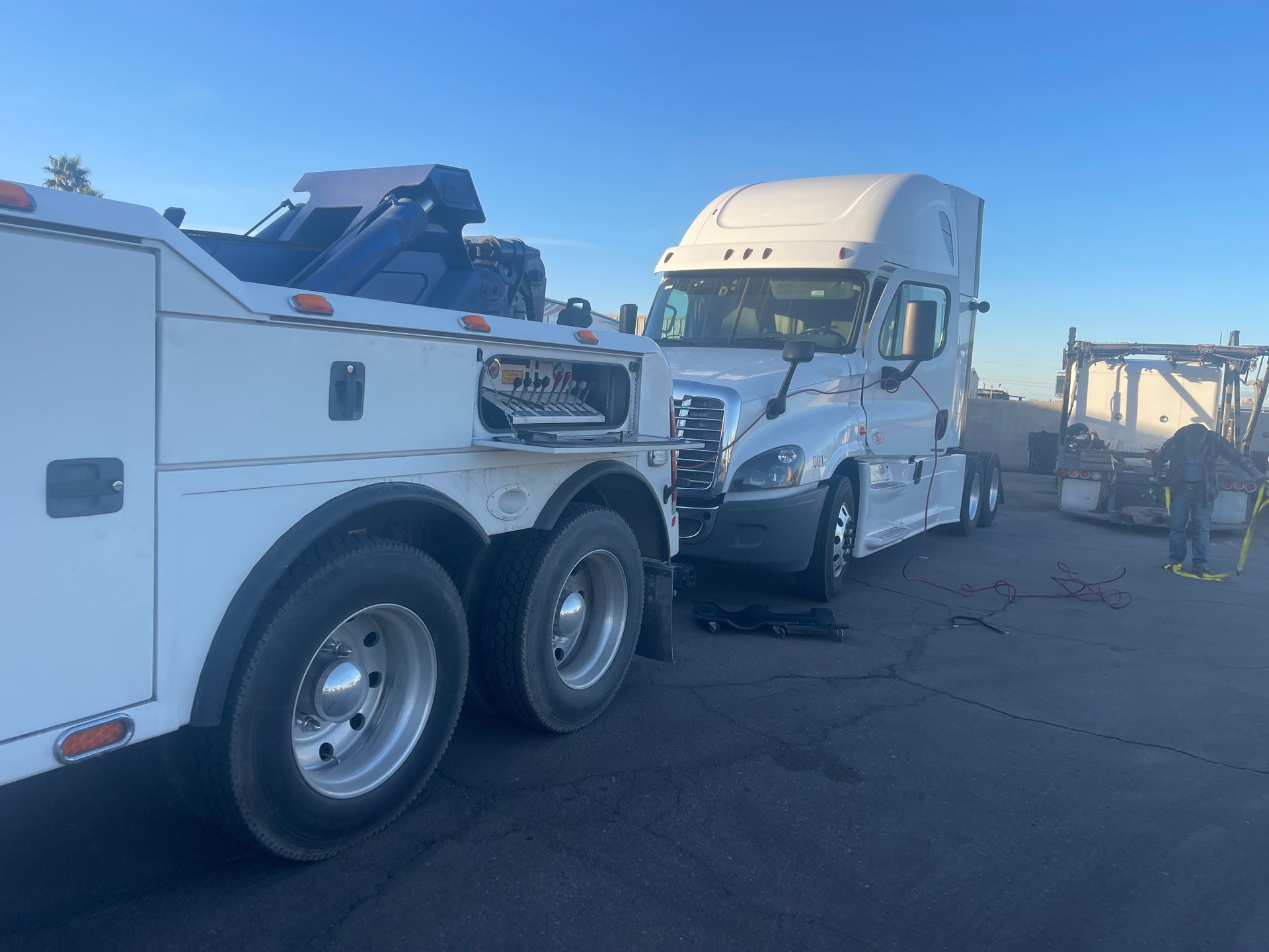 heavy duty towing, Phoenix, AZ