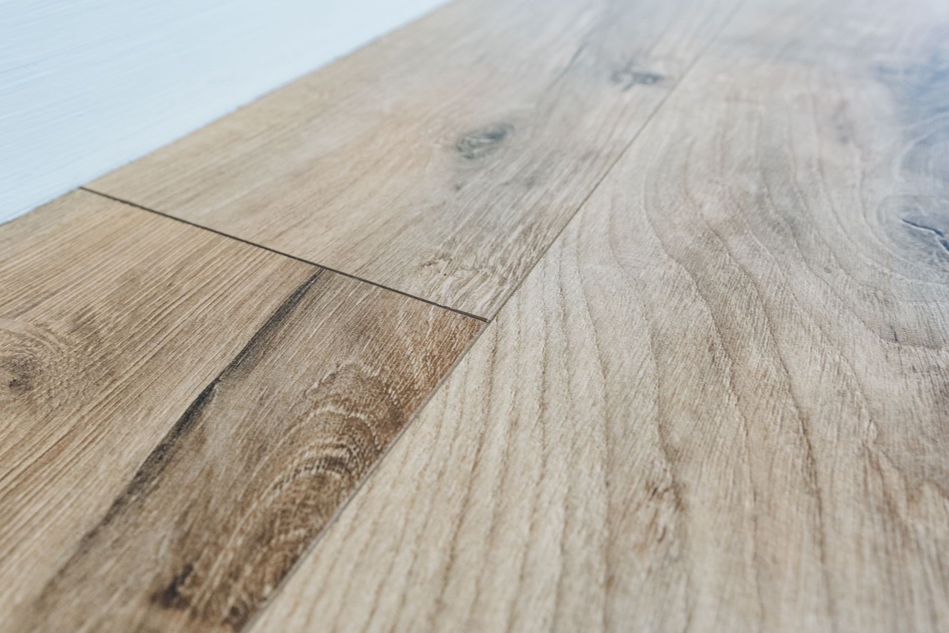 Closeup to an engineered oak wood flooring.