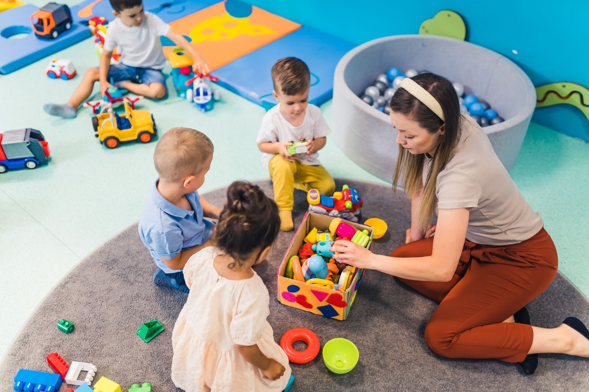 Liberal Arts & Play-based Curriculum