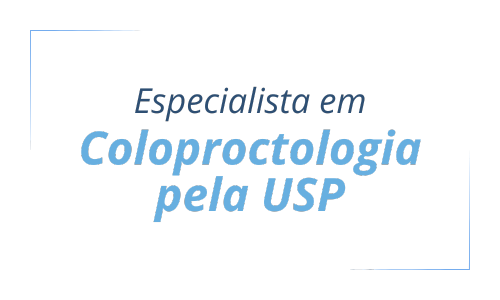 Chancela indicando especialização em Coloproctologia pela USP
