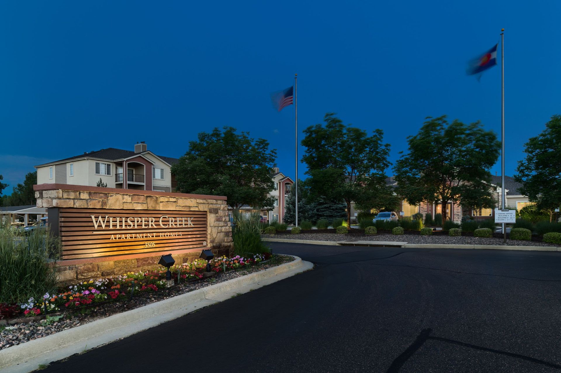 Apartments In Denver, CO Whisper Creek Apartments