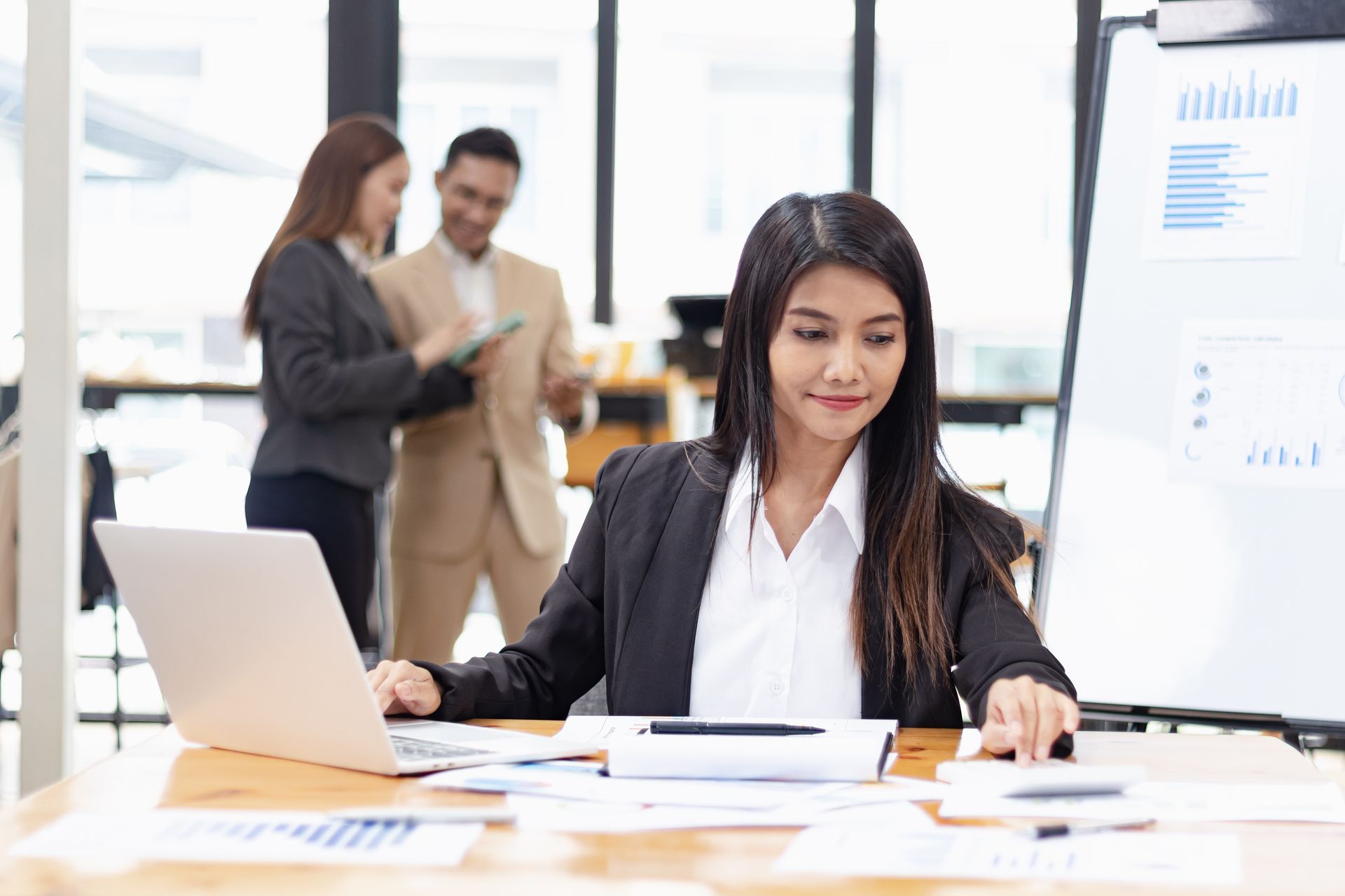 Como contratar um escritório contábil que ofereça todos os serviços para a empresa