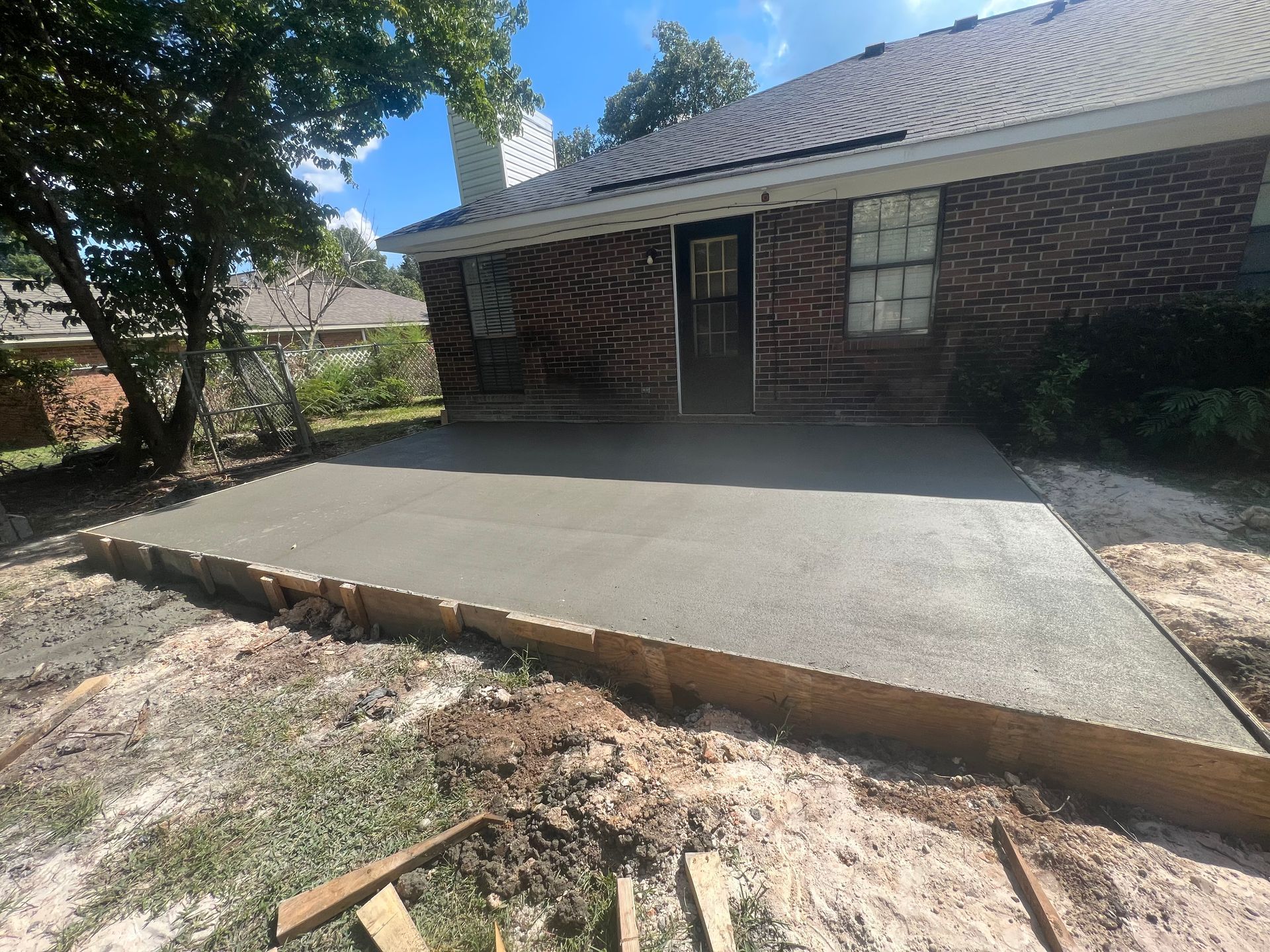 Finished driveway repair service