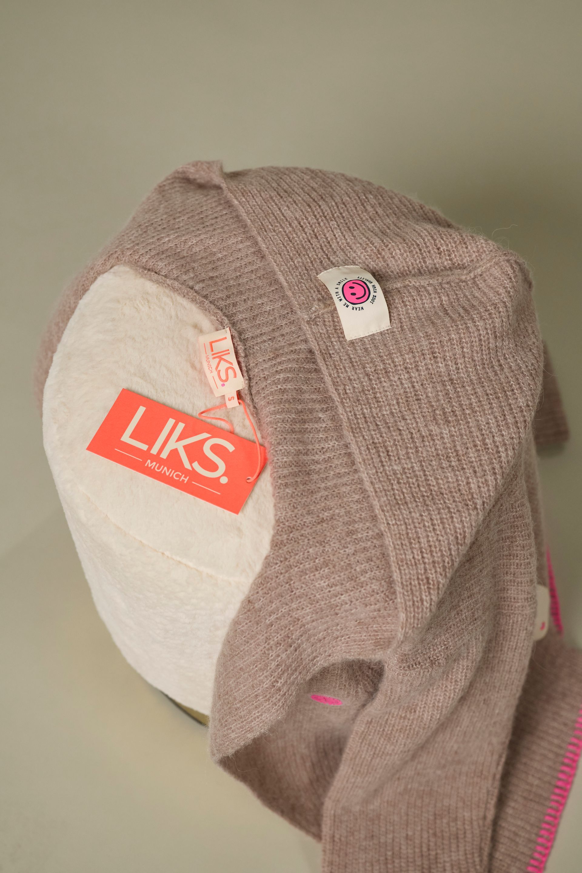 LIKS. Munich - Modern Women Premium Fashion