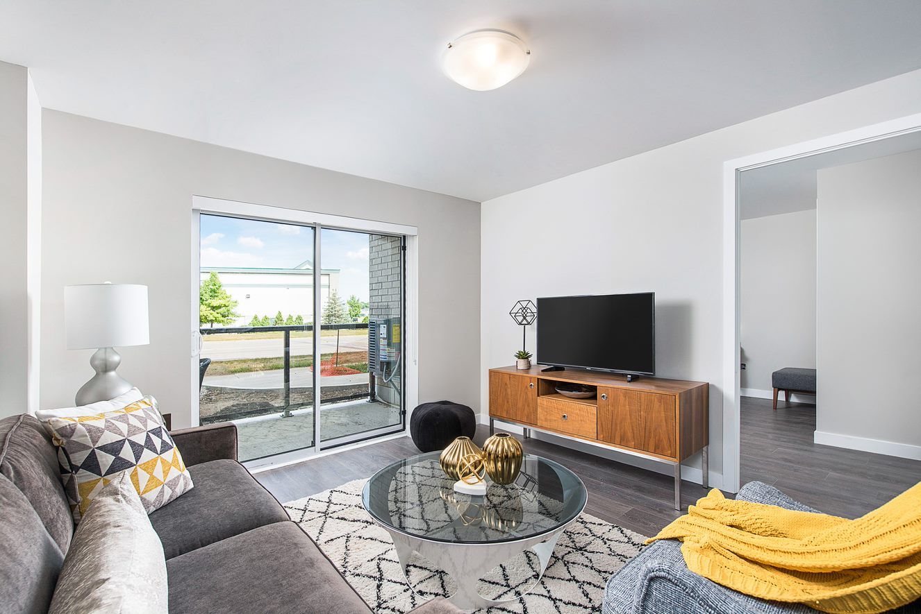 978 Paisley Rd. Suite Availability