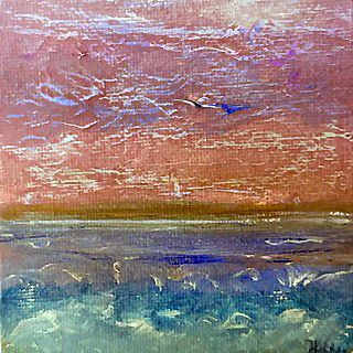 Abstracte zeegezicht met een roze-oranje lucht, een verre horizon en blauwgroen water.