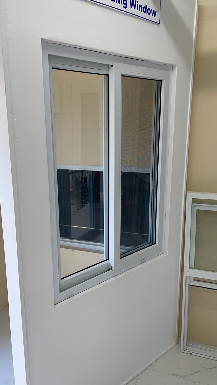 Sliding window installation sample