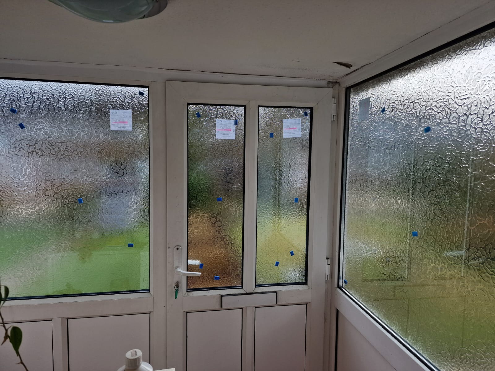 Misted glass replacement