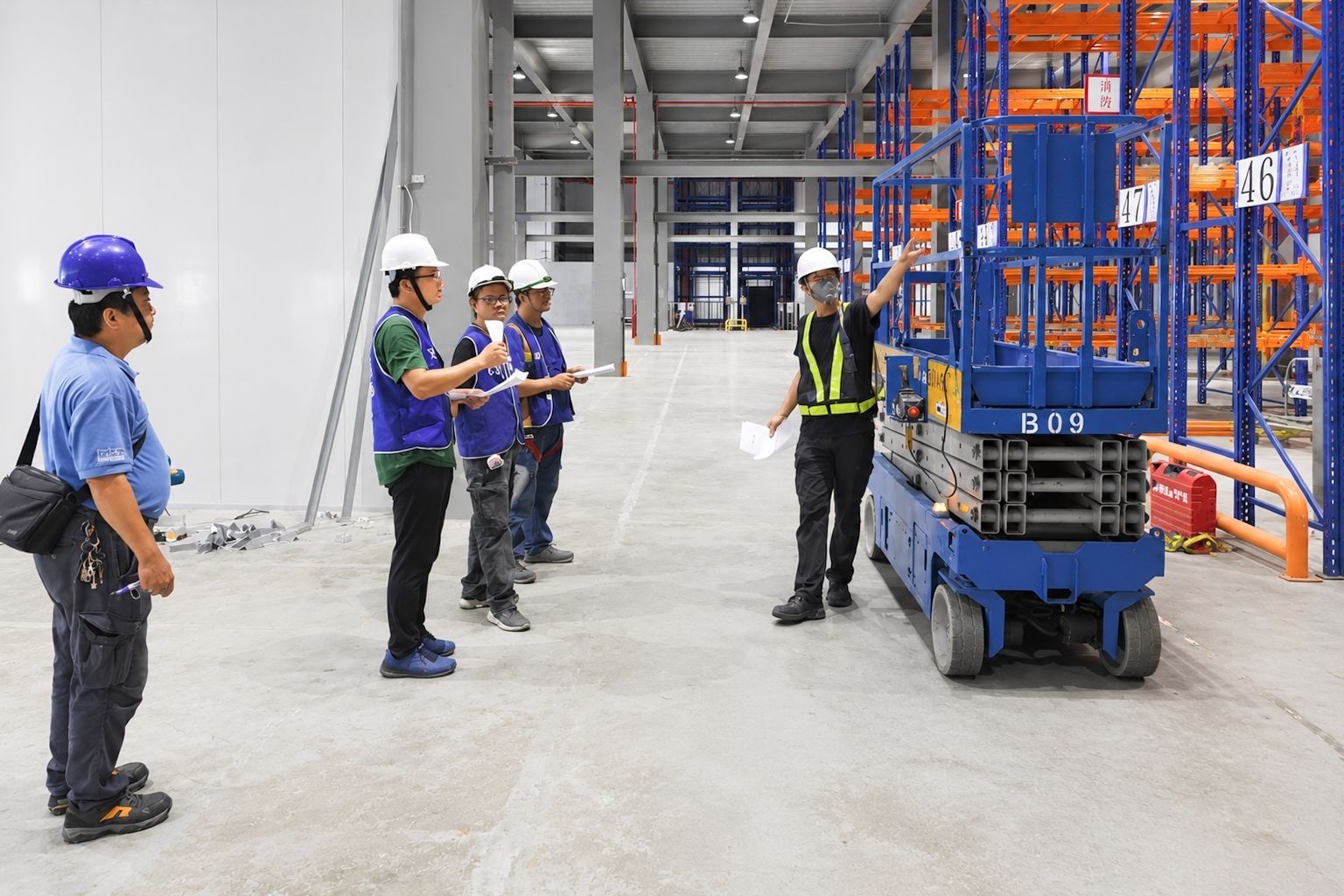 皓澤工程-集康物流大園物流中心工程-高空設備施工