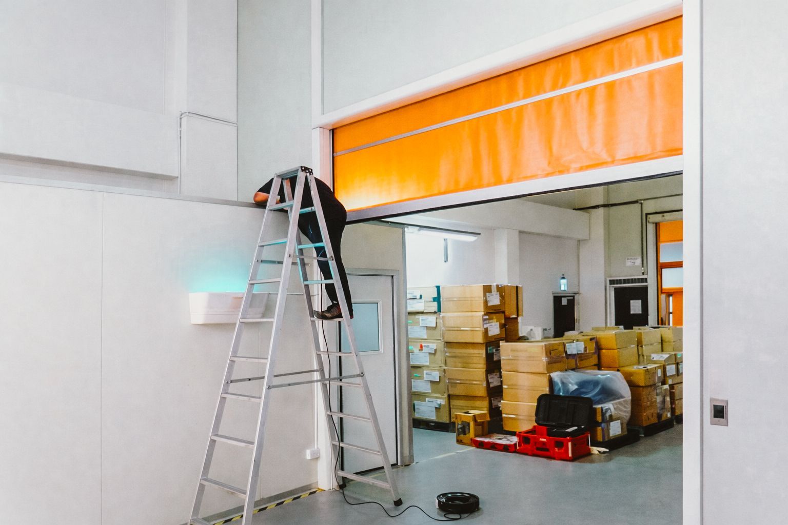 皓澤工程-PVC快速捲門施工案例-大型快速捲門施工