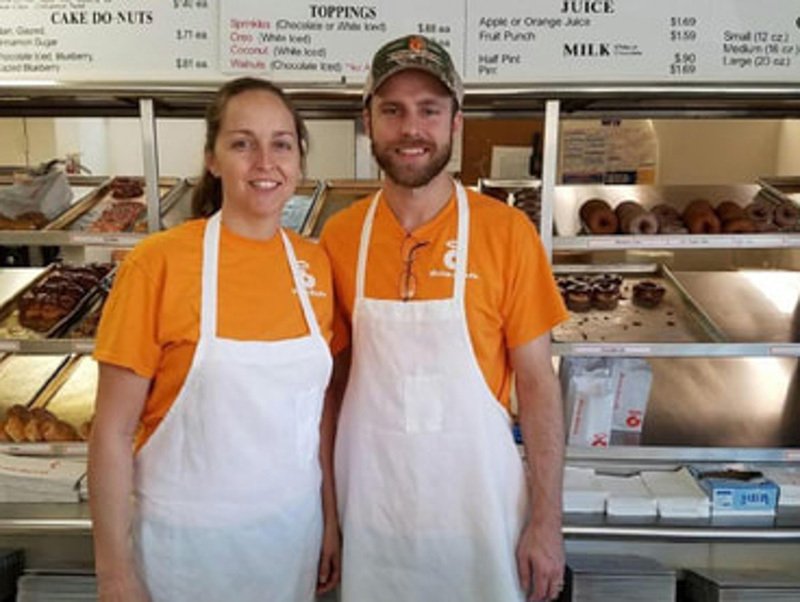 Mississippi's 1st Donut Shop Divine Donuts Vicksburg